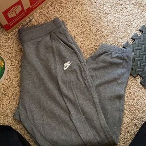 Nike jogger sweatpants